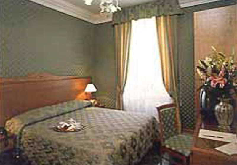 Hotel Contilia 3*