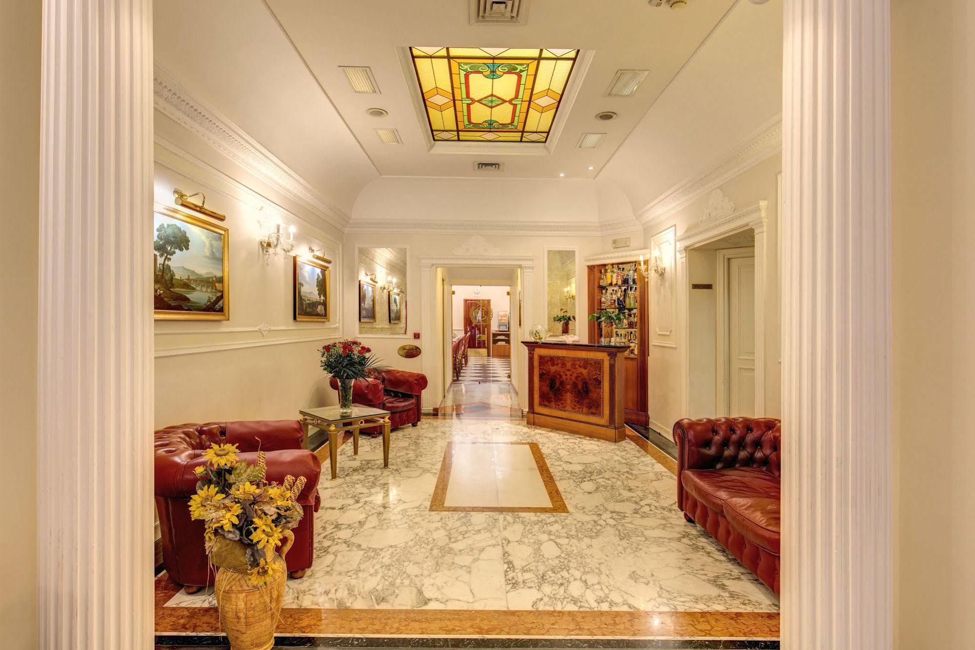 Contilia Hotel 3*