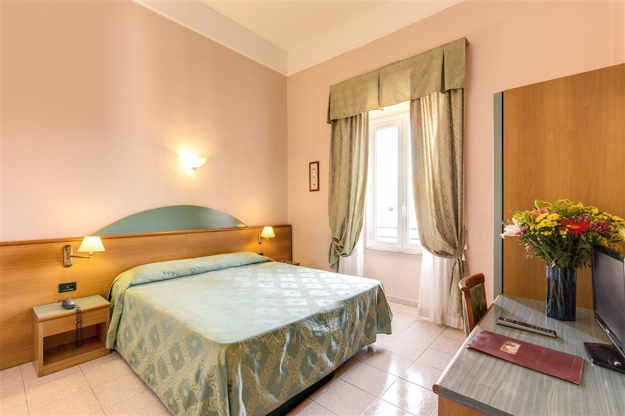 Hotel Contilia 3*